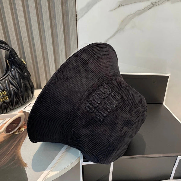 MM BUCKET IN BLACK VELVET WITH LOGO