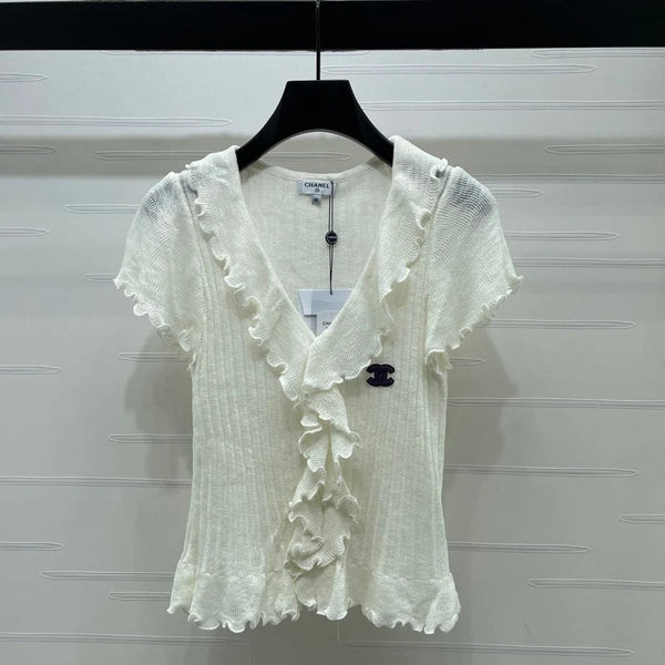 Chanel 2026 Ruffled Knit V-neck Short-sleeved T-shirt White Wool 356523