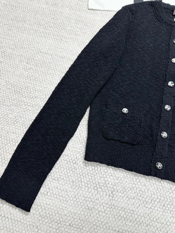 CHANEL SWEATER STYLE 39