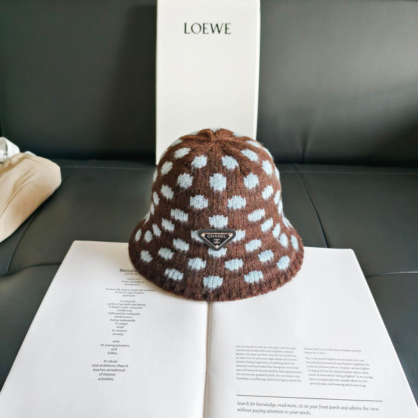 Prad 2026 Polka Dot Knitted Hat 565531