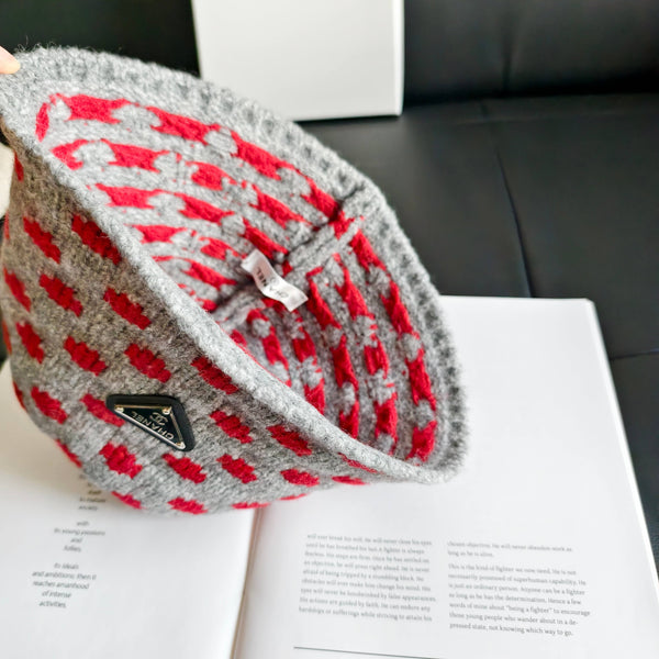 Prad 2026 Polka Dot Knitted Hat 565531